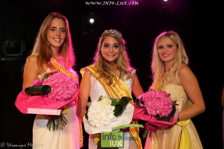 Margaux Leclère couronnée Miss Luxembourg 2016, entre ses deux dauphines (août 2015)