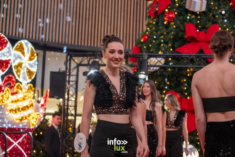 Valentine Jacques, candidate n° 8, sur la scène de Miss Moselle 2025 au B’est de Farébersviller