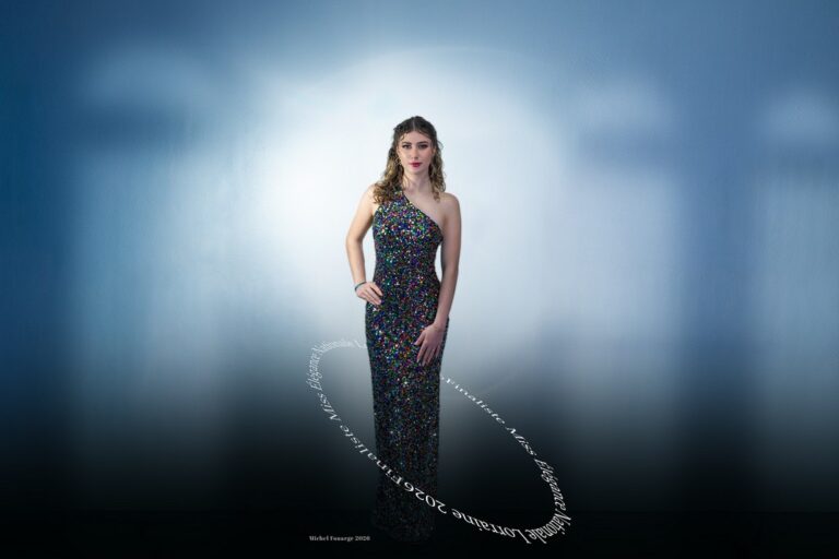 Zoé Martin en robe longue à sequins, séance photo des finalistes de Miss Élégance Nationale Lorraine (janvier 2026)