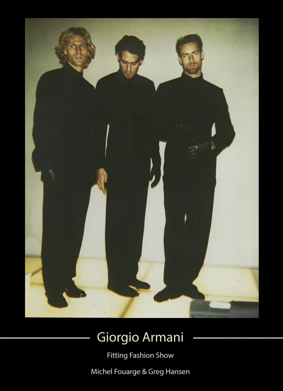 Modelzeit: Michel Fouarge und Greg Hansen bei der Anprobe für eine Modenschau von Giorgio Armani