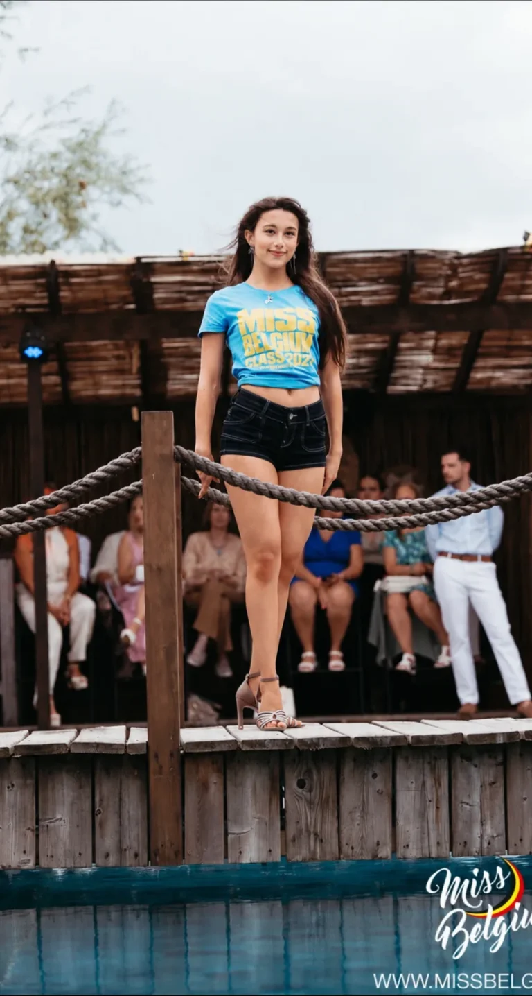 Sarahléna Manise lors d’un événement du concours Miss Belgique